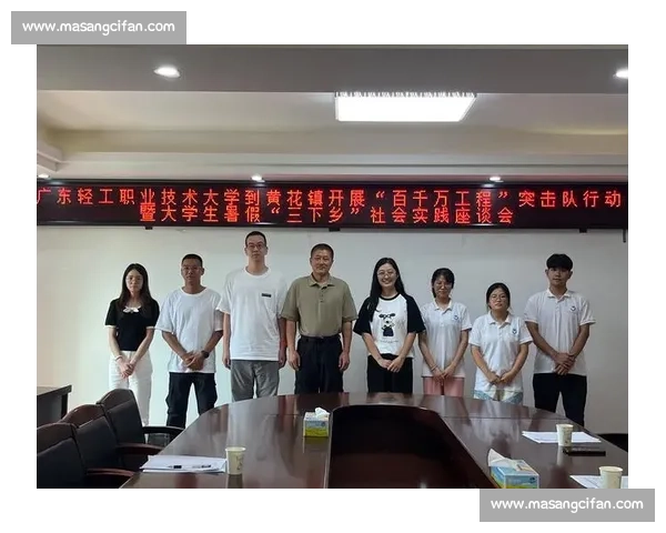 向阳杯创新实践大赛激发青年科技创意与社会责任探索 向阳杯创新实践大赛激发青年科技创意与社会责任探索